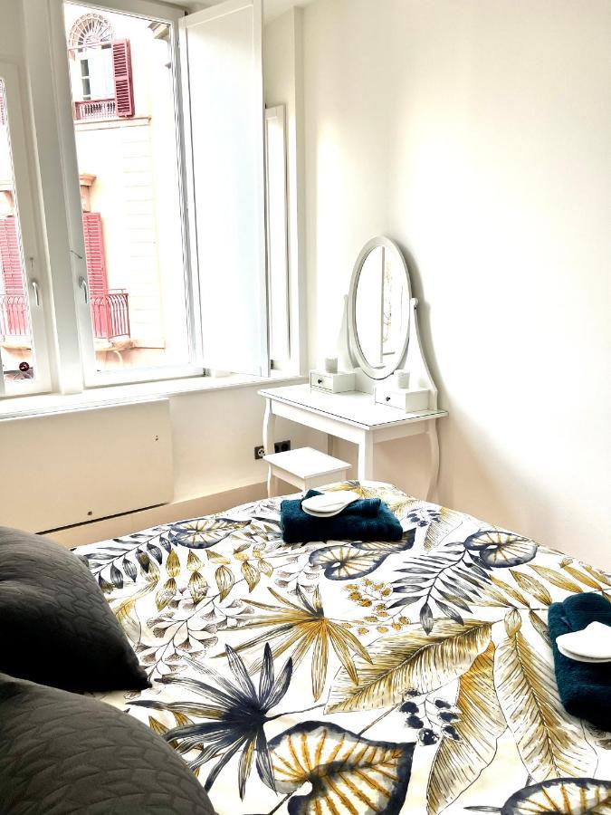 Hyper Centre - Colmar Cathedrale - Parking Gratuit Apartment Exterior photo